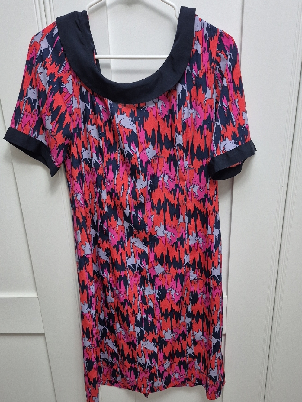 Vero Moda Pink Red and Black Patterned Short Sleeve Tunic